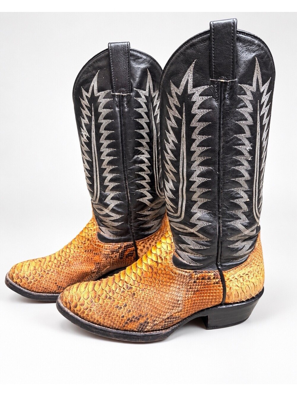Cowtown W808 Genuine Python Snakeskin Cowboy Boots Men’s 8.5 D Black Gold USA